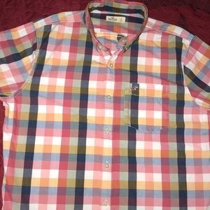 Men’s Holister multi color button down shirt.